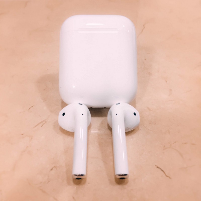 airpods.jpeg